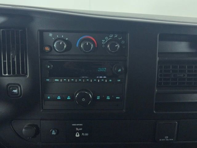 2024 Chevrolet Express Cargo 2500 WT