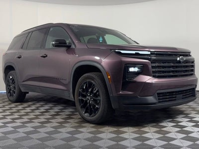 2024 Chevrolet Traverse LT