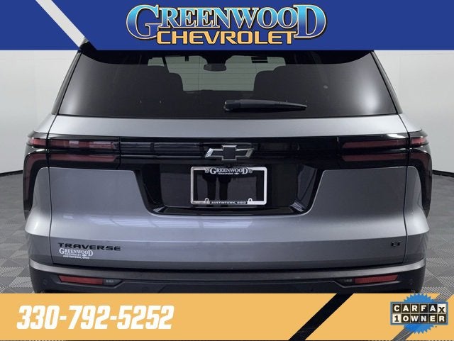 2024 Chevrolet Traverse LT