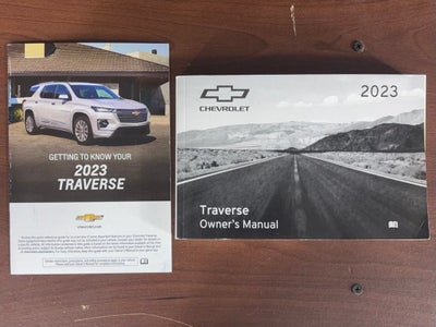 2023 Chevrolet Traverse LT Cloth
