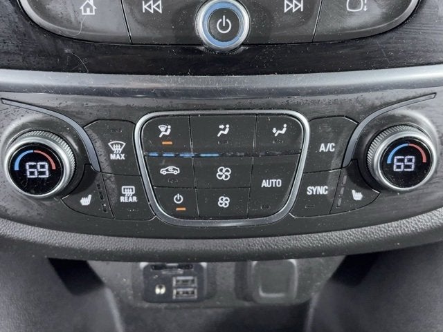 2021 Chevrolet Traverse RS