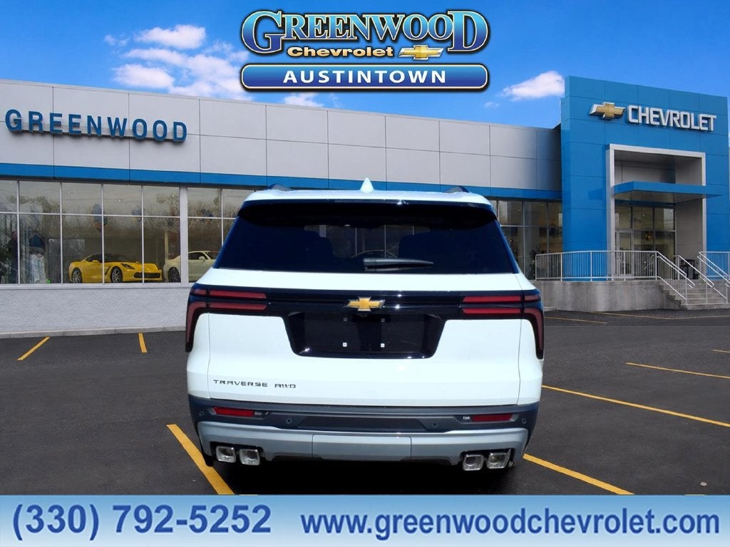 2027 Chevrolet Traverse LT