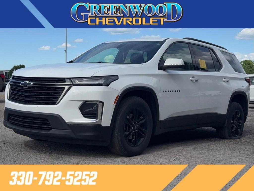 2022 Chevrolet Traverse LT Cloth