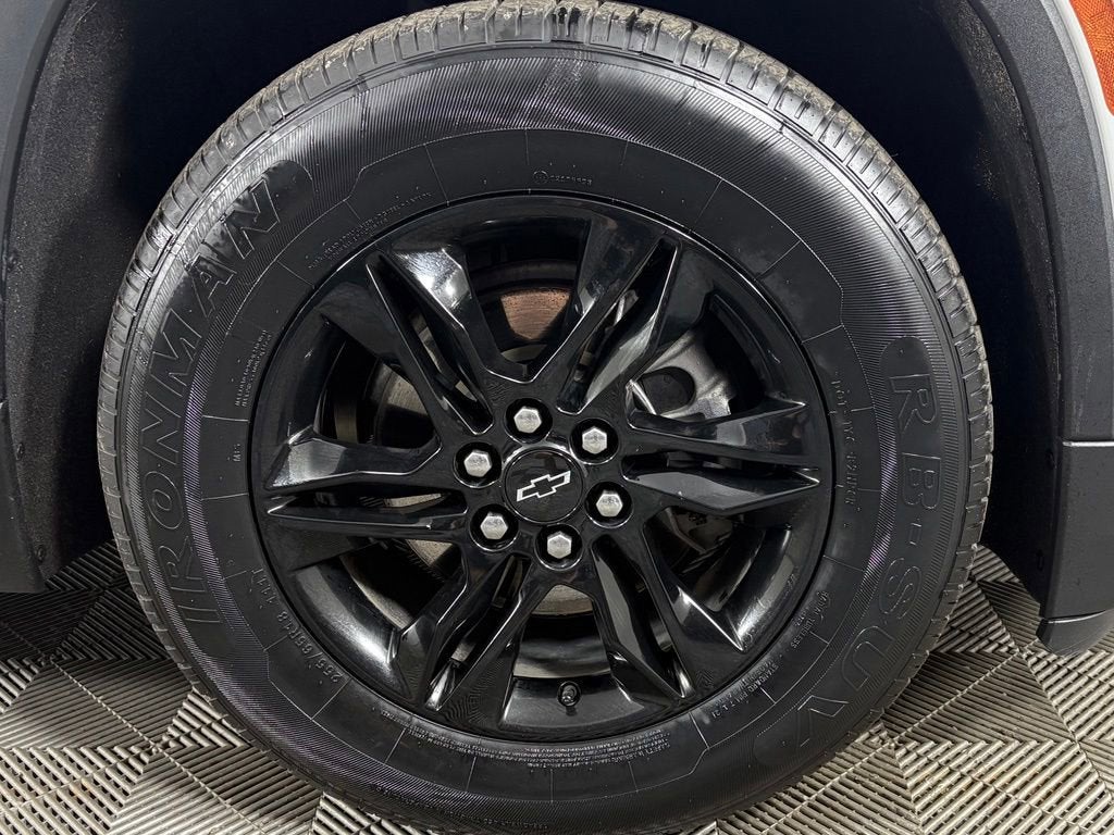2022 Chevrolet Traverse LT Cloth