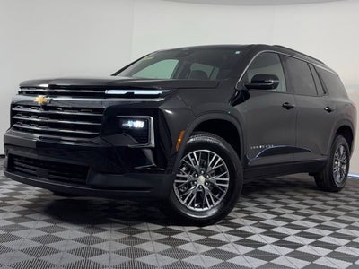 2025 Chevrolet Traverse LT