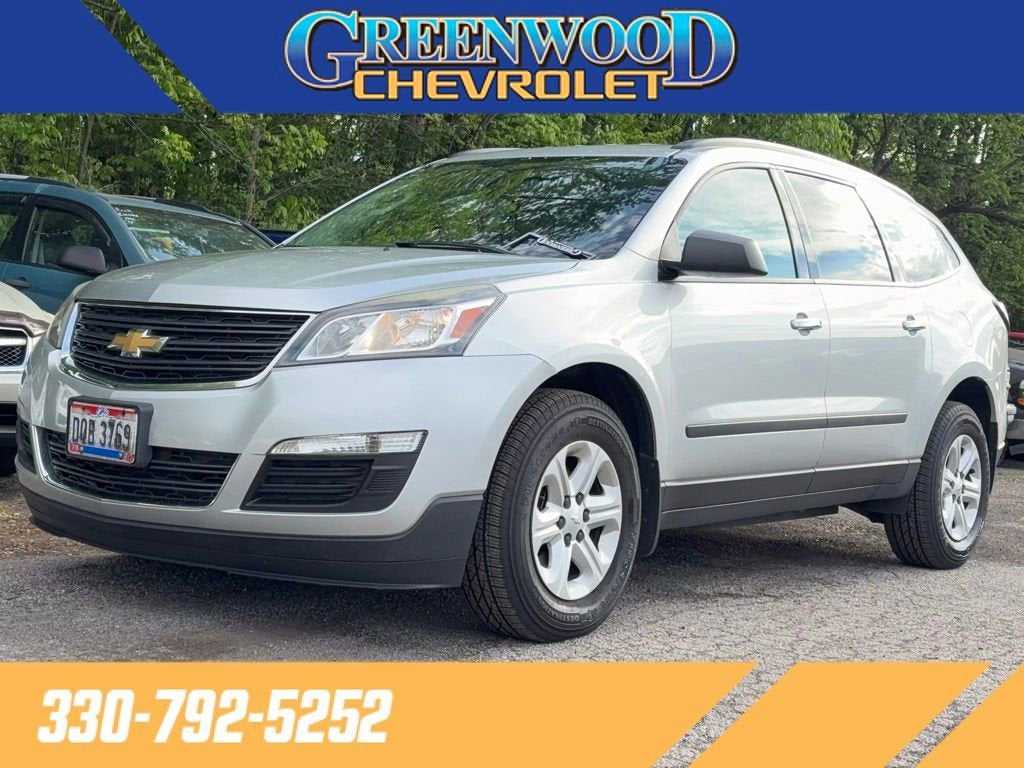 2015 Chevrolet Traverse LS AWD's photo