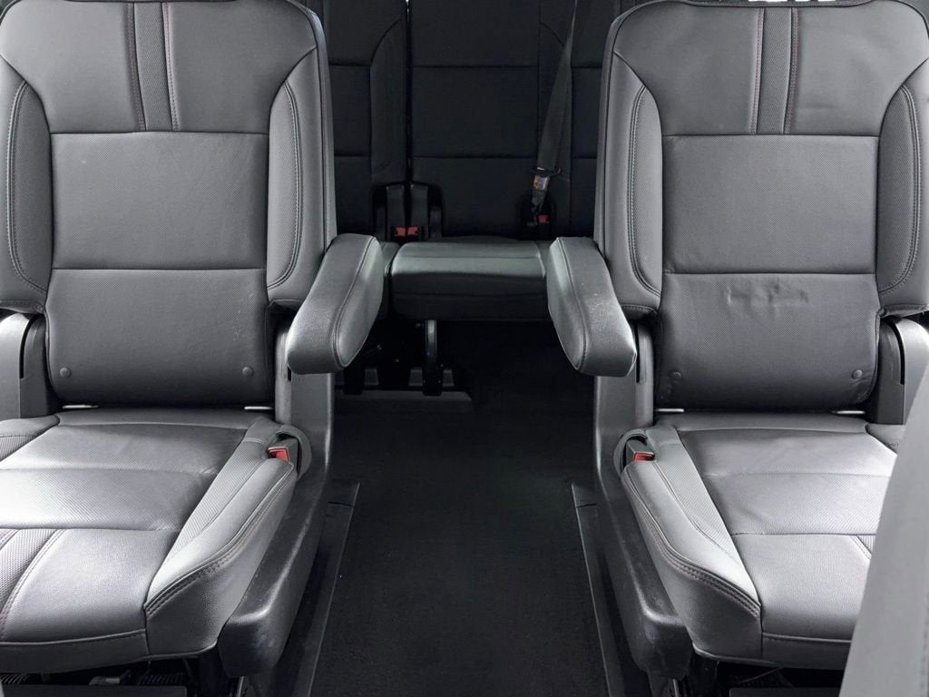 2022 Chevrolet Suburban RST