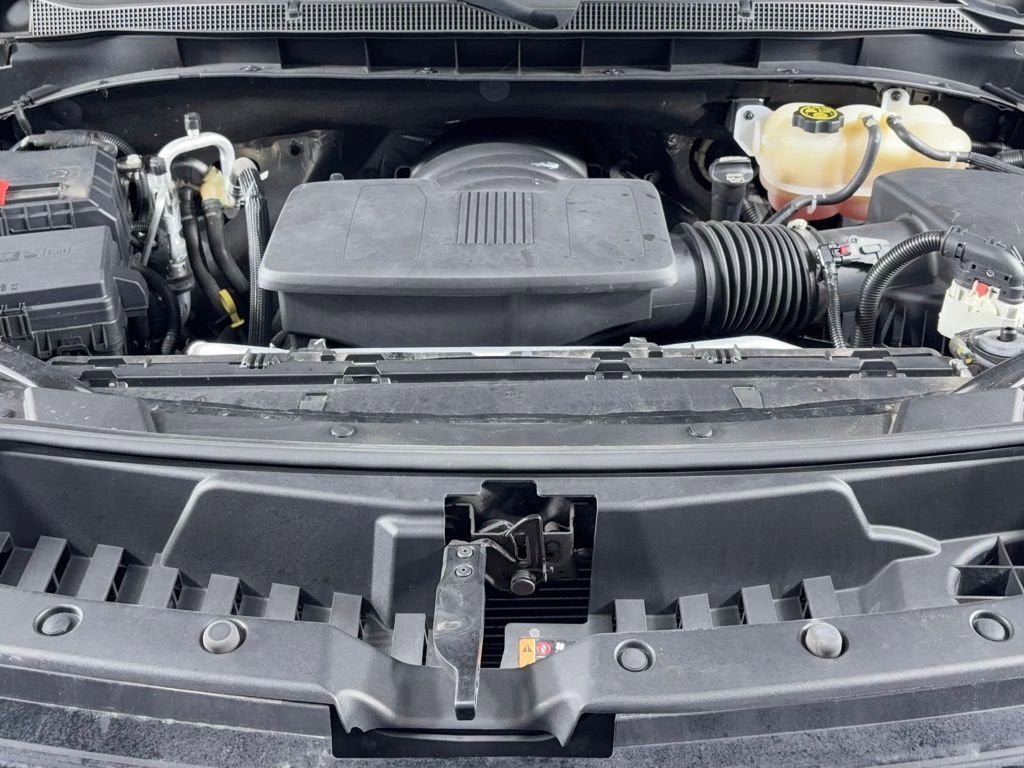 2022 Chevrolet Suburban RST