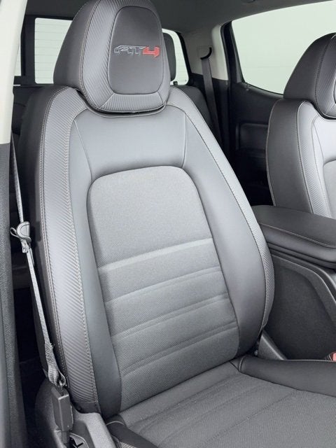 2022 GMC Canyon AT4 - Cloth