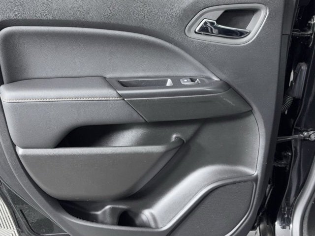 2022 GMC Canyon AT4 - Cloth