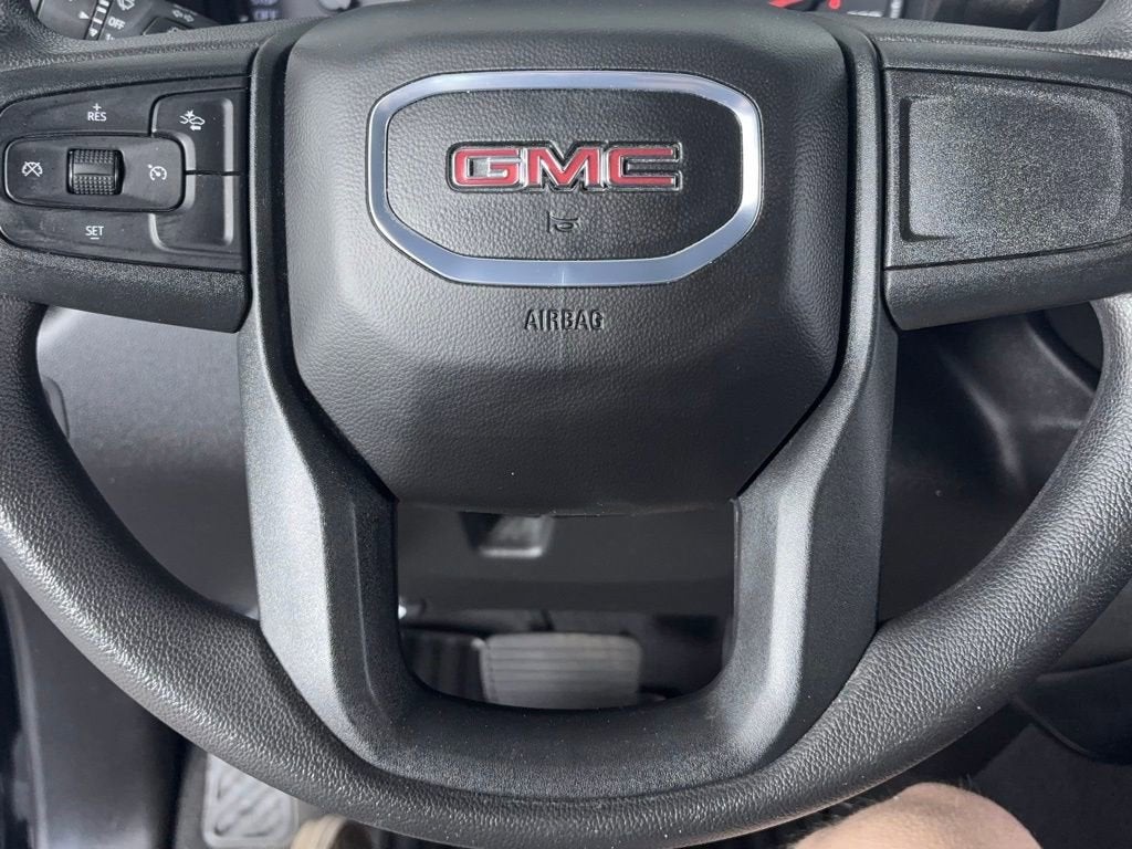 2024 GMC Sierra 1500 Pro