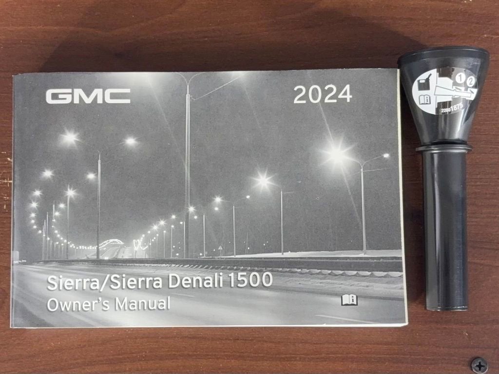 2024 GMC Sierra 1500 Pro