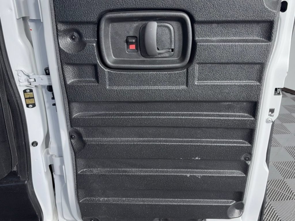 2025 GMC Savana Cargo Work Van