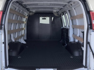 2025 GMC Savana Cargo Work Van