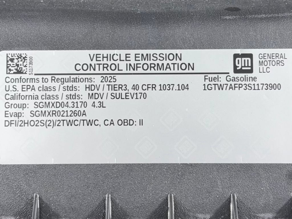 2025 GMC Savana Cargo Work Van