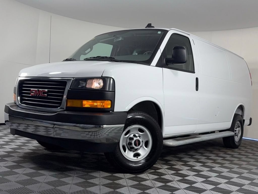 2025 GMC Savana Cargo Work Van