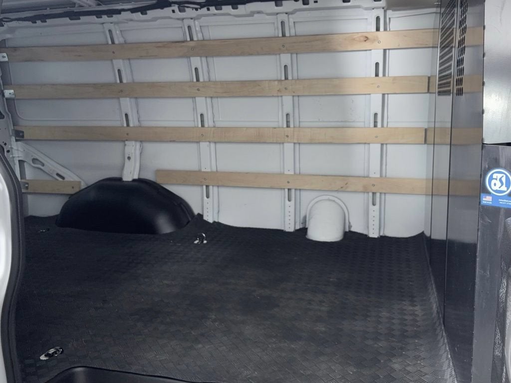 2025 GMC Savana Cargo Work Van
