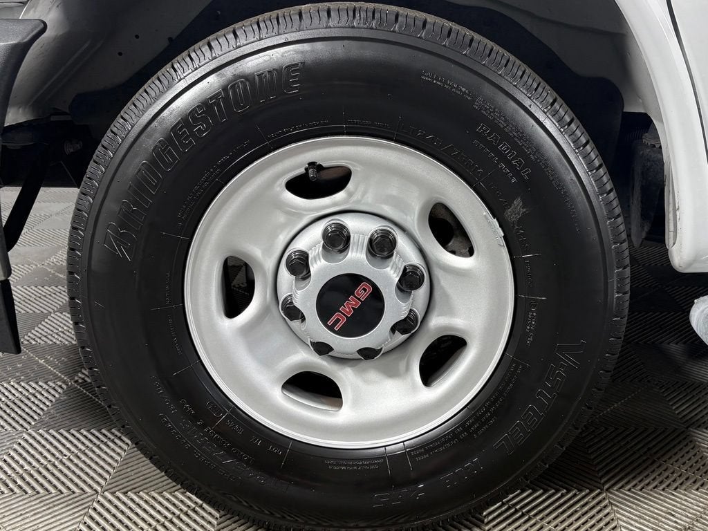 2025 GMC Savana Cargo Work Van