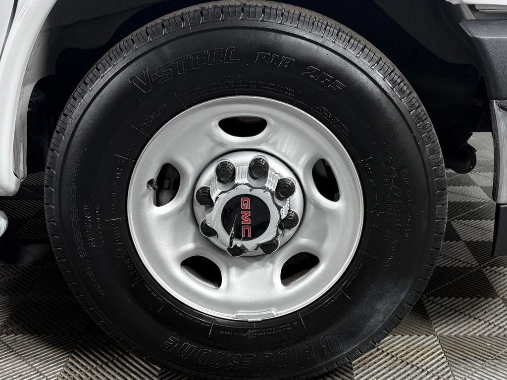 2025 GMC Savana Cargo Work Van