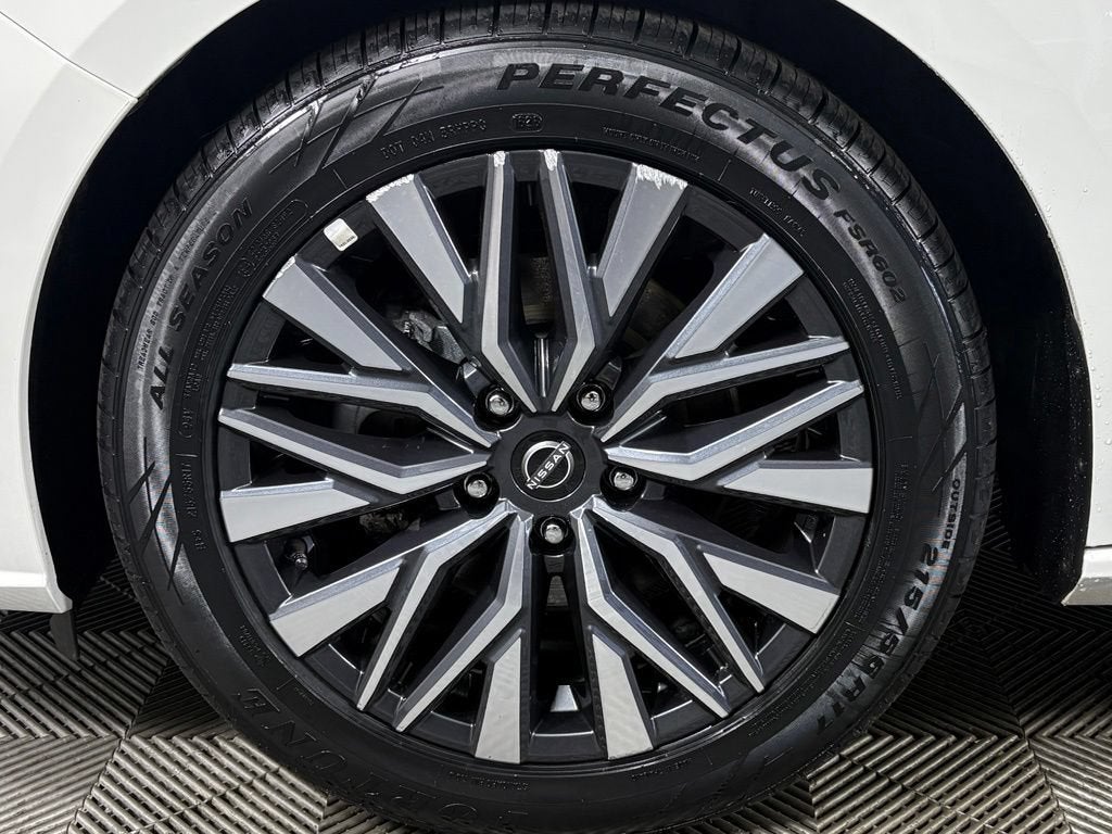 2025 Nissan Altima SV