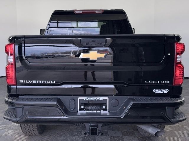 2024 Chevrolet Silverado 2500 HD Custom