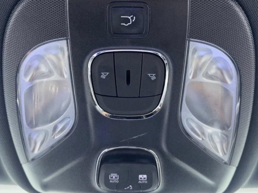 2023 Jeep Compass (RED) Edition
