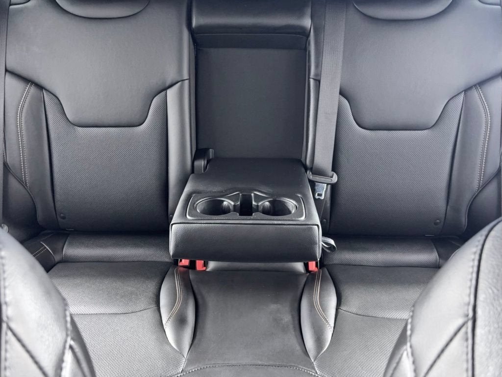 2023 Jeep Compass (RED) Edition
