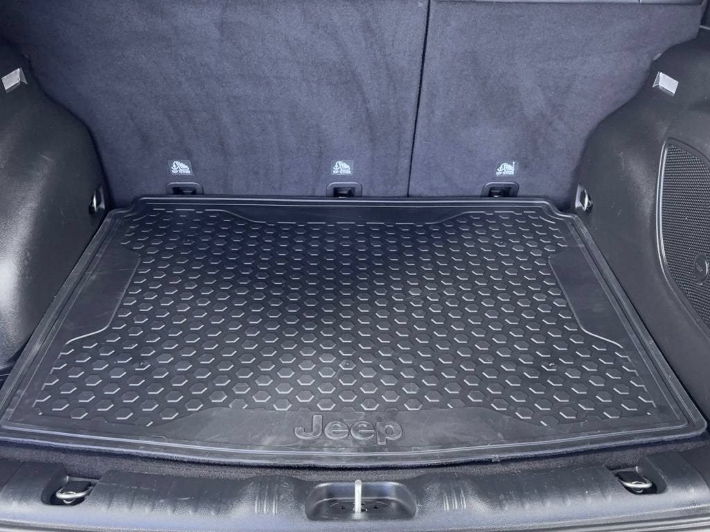 2023 Jeep Compass (RED) Edition