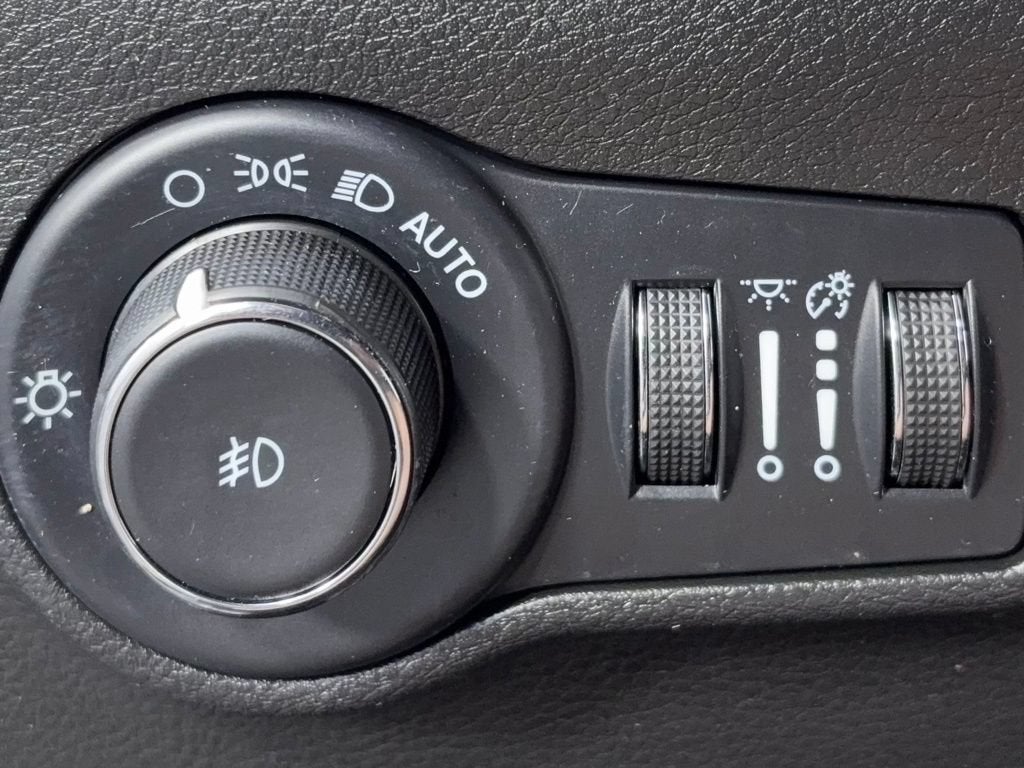 2023 Jeep Compass (RED) Edition