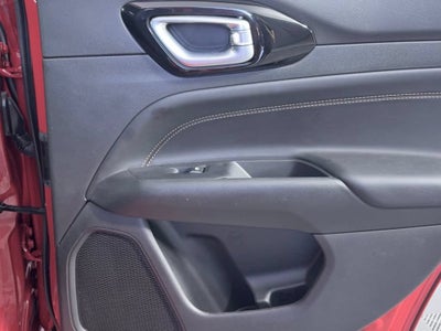 2023 Jeep Compass (RED) Edition