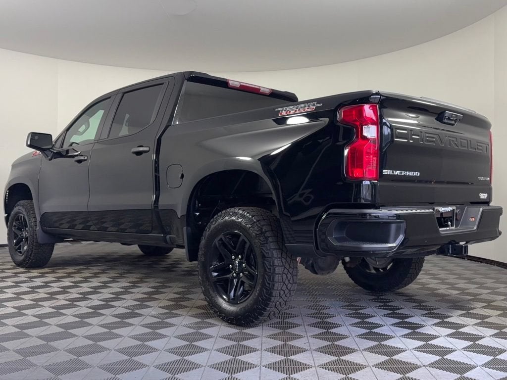 2023 Chevrolet Silverado 1500 Custom Trail Boss