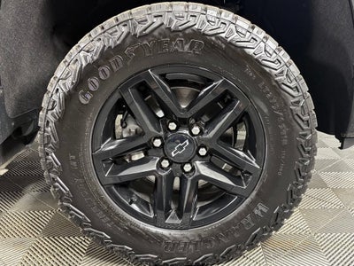 2023 Chevrolet Silverado 1500 Custom Trail Boss