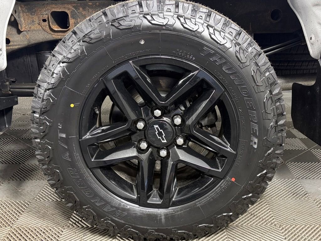 2021 Chevrolet Silverado 1500 Custom Trail Boss