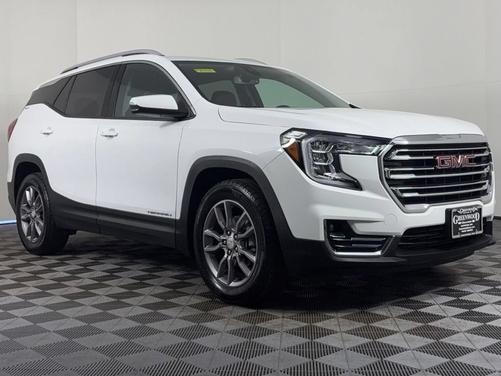 2023 GMC Terrain SLT