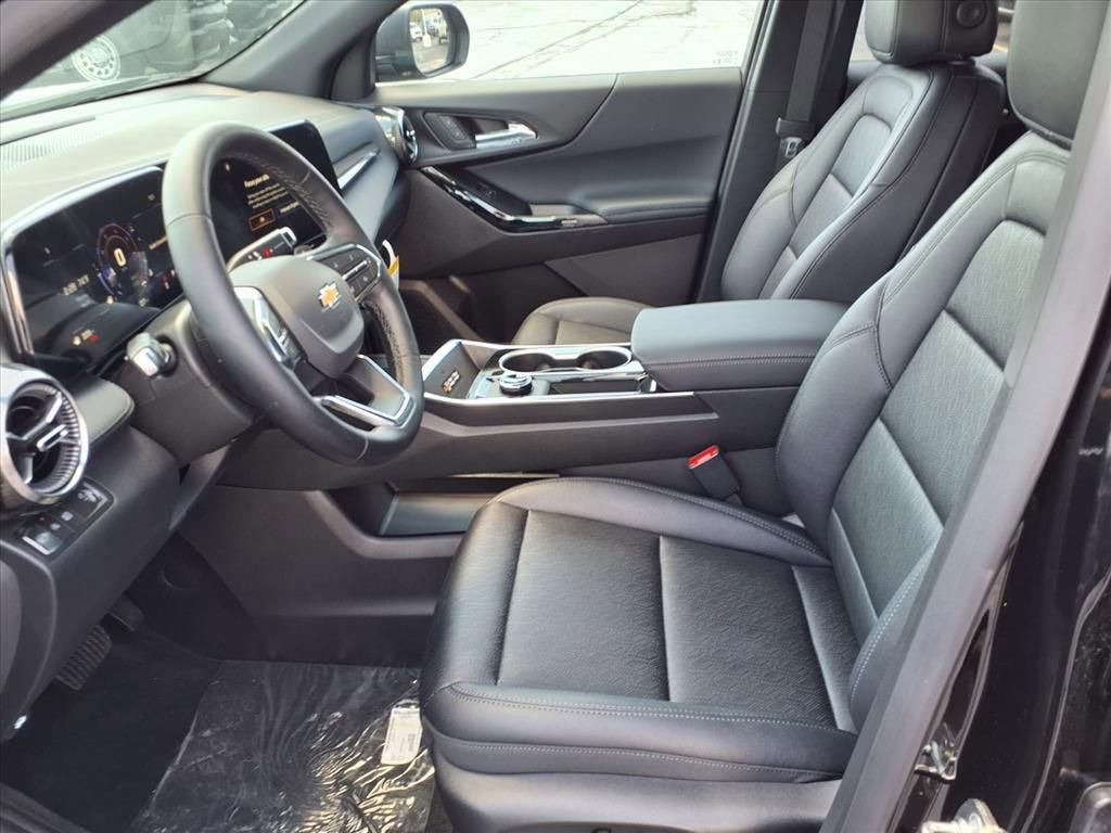2026 Chevrolet Equinox LT - Photo 9