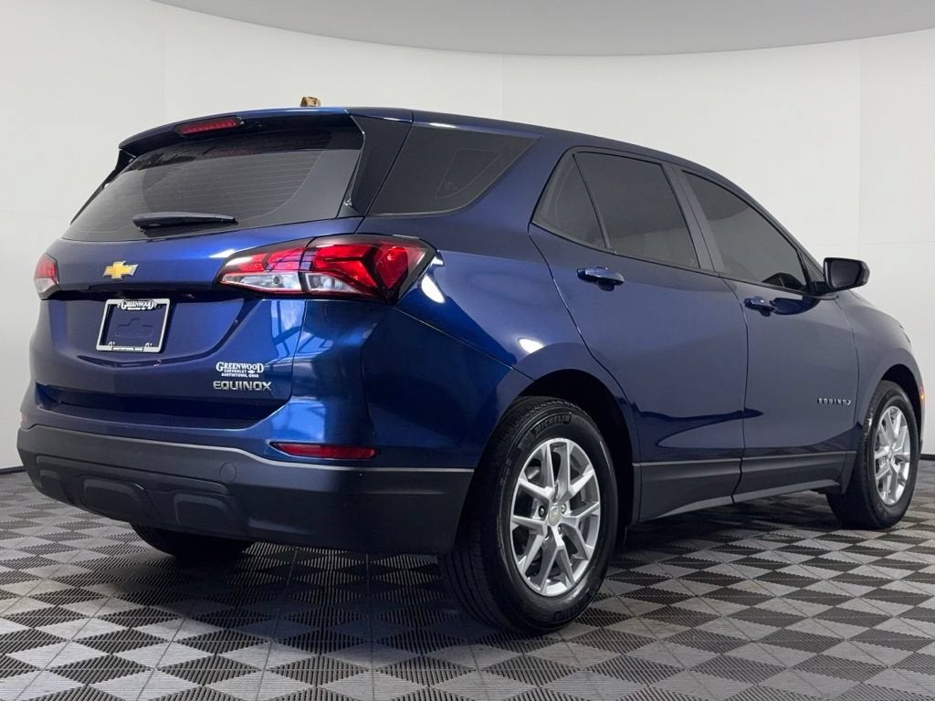 2022 Chevrolet Equinox LS