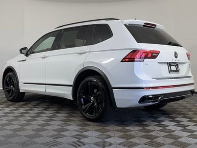 2024 Volkswagen Tiguan SE R-Line Black