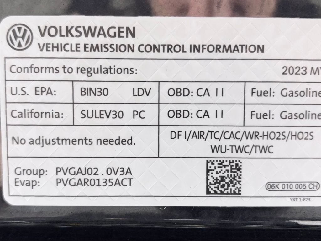 2023 Volkswagen Tiguan SE R-Line Black