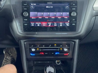 2023 Volkswagen Tiguan SE R-Line Black