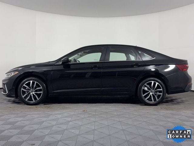 2025 Volkswagen Jetta SE