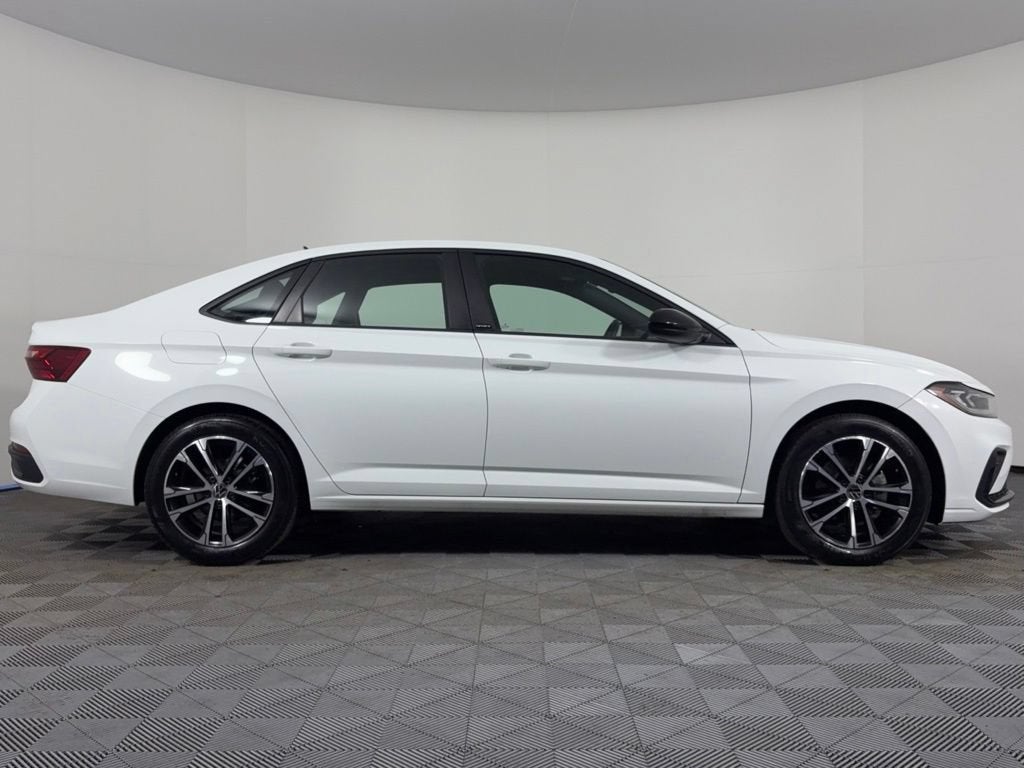 2025 Volkswagen Jetta Sport