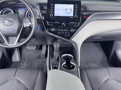 2022 Toyota Camry Hybrid LE