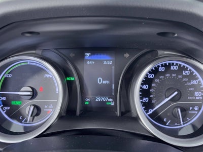 2022 Toyota Camry Hybrid LE