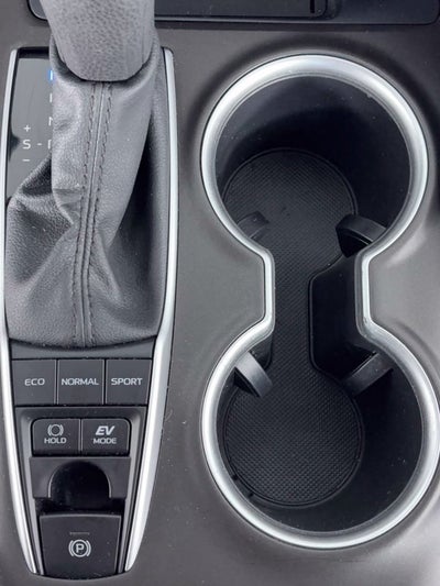 2022 Toyota Camry Hybrid LE