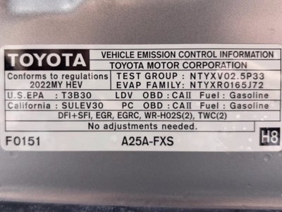 2022 Toyota Camry Hybrid LE