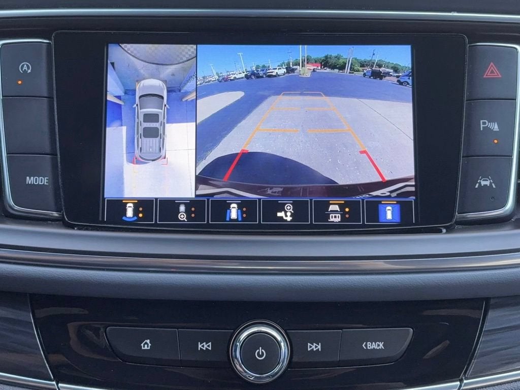 2024 Buick Enclave Essence