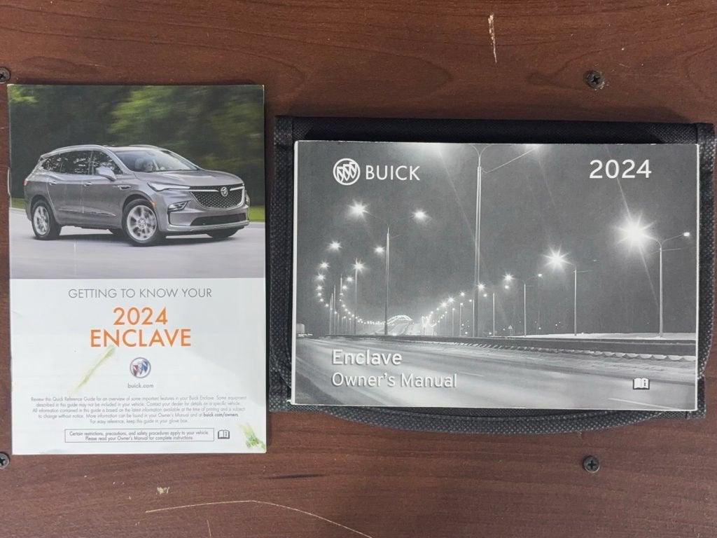 2024 Buick Enclave Essence