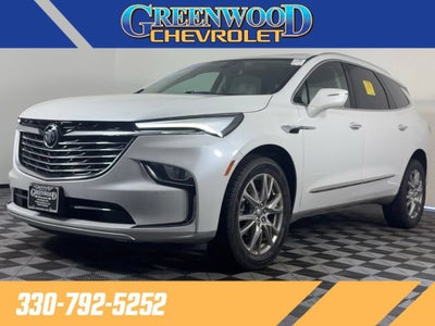 2023 Buick Enclave Essence
