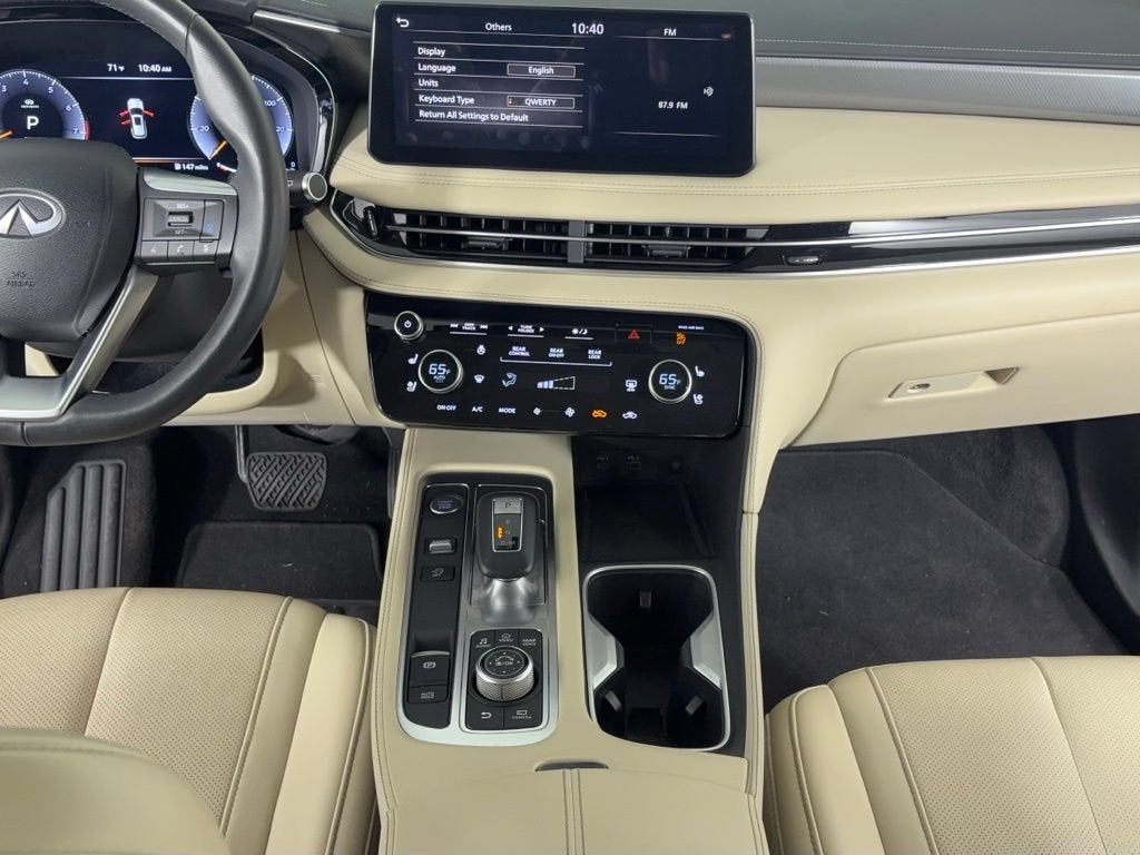 2023 INFINITI QX60 LUXE