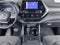 2024 Toyota Highlander Hybrid LE